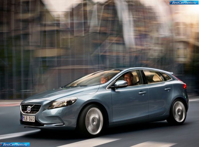 2013 Volvo V40 - фотография 4 из 19