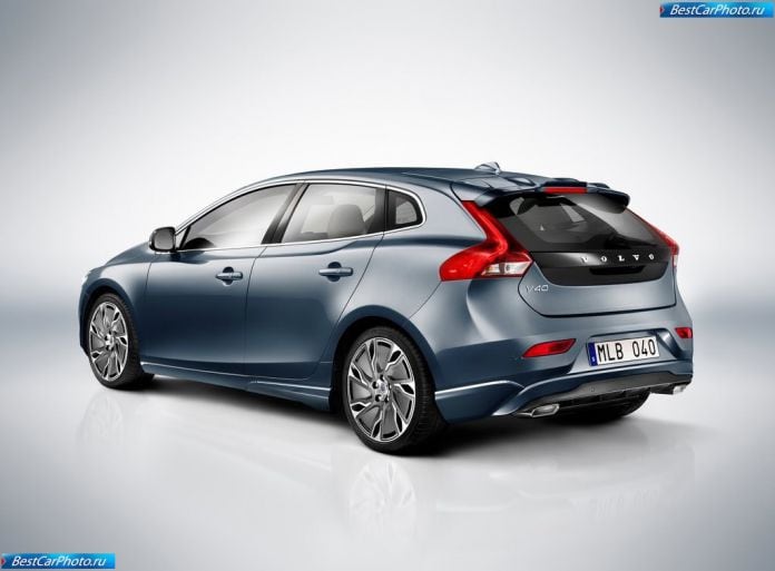 2013 Volvo V40 - фотография 14 из 19