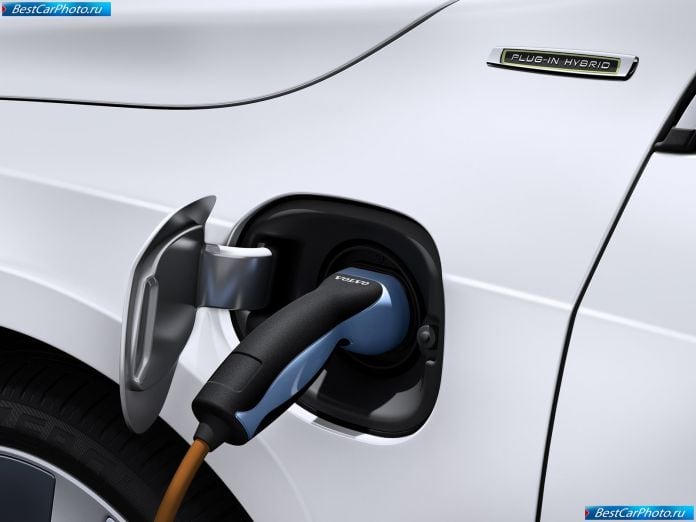 2013 Volvo V60 Plug-in Hybrid - фотография 17 из 21