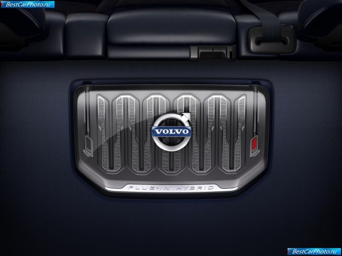 2013 Volvo V60 Plug-in Hybrid - фотография 19 из 21