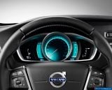 volvo_2013_v40_cross_country_019.jpg
