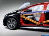 volvo_2013_v40_cross_country_027.jpg