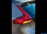 volvo_2014-v40_cross_country_1600x1200_040.jpg