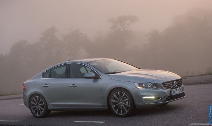 2014 Volvo S60 - фотография 6 из 53