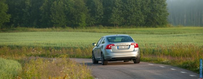 2014 Volvo S60 - фотография 11 из 53