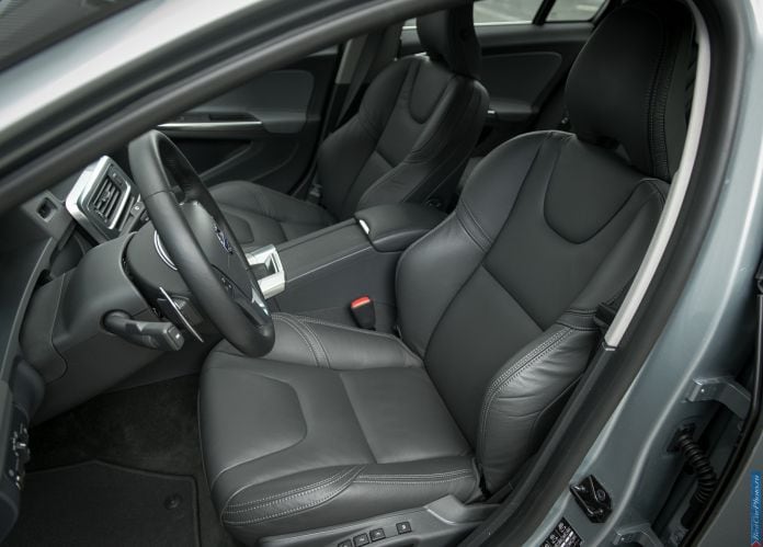2014 Volvo S60 - фотография 29 из 53