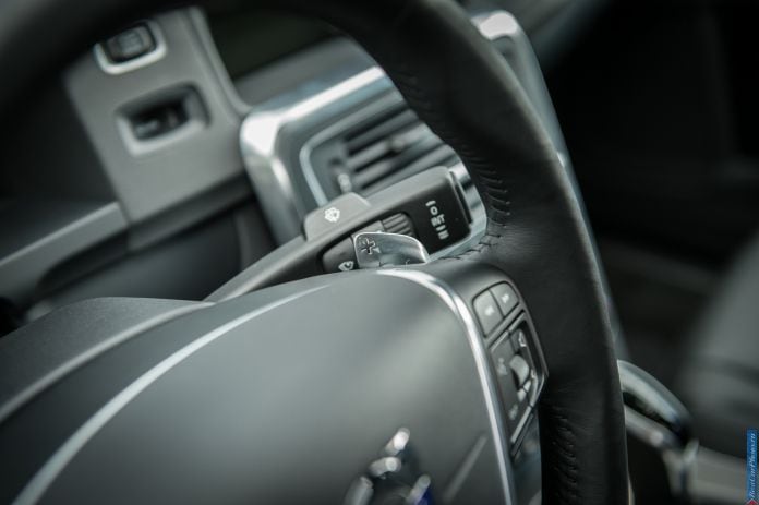 2014 Volvo S60 - фотография 32 из 53