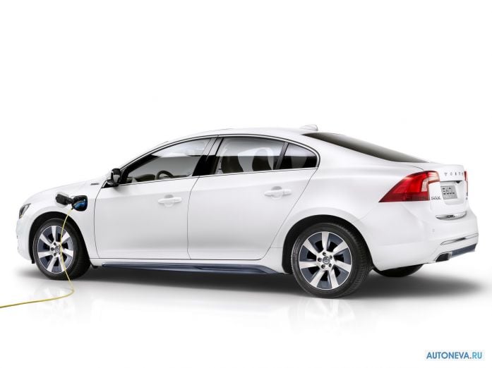 2014 Volvo S60L PPHEV Concept - фотография 2 из 6