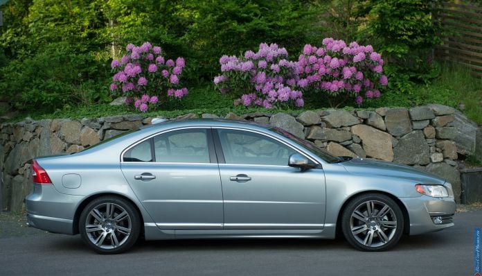 2014 Volvo S80 - фотография 8 из 41