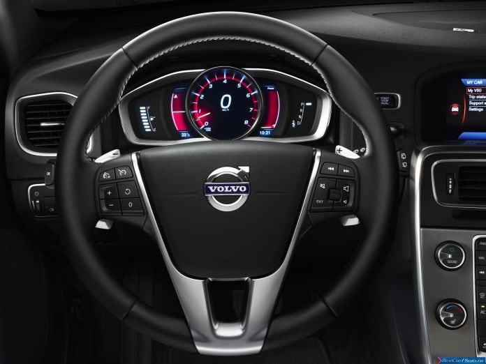 2014 Volvo V60 - фотография 9 из 19