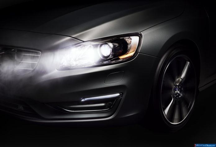 2014 Volvo V60 - фотография 14 из 19