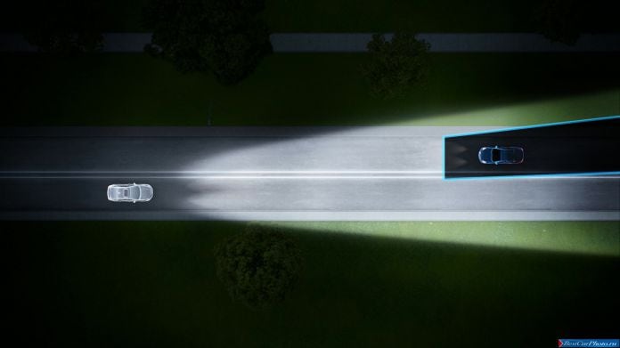2014 Volvo V60 plug-in Hybrid - фотография 7 из 13