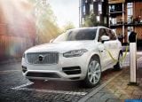 volvo_2015_xc90_009.jpg