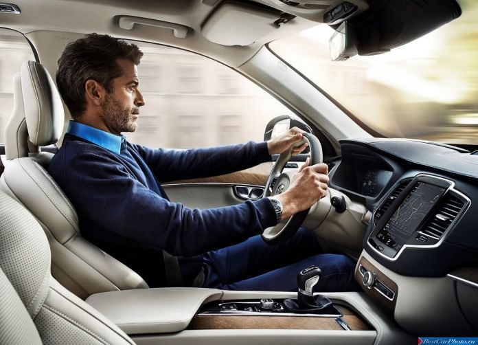 2015 Volvo XC90 - фотография 54 из 149