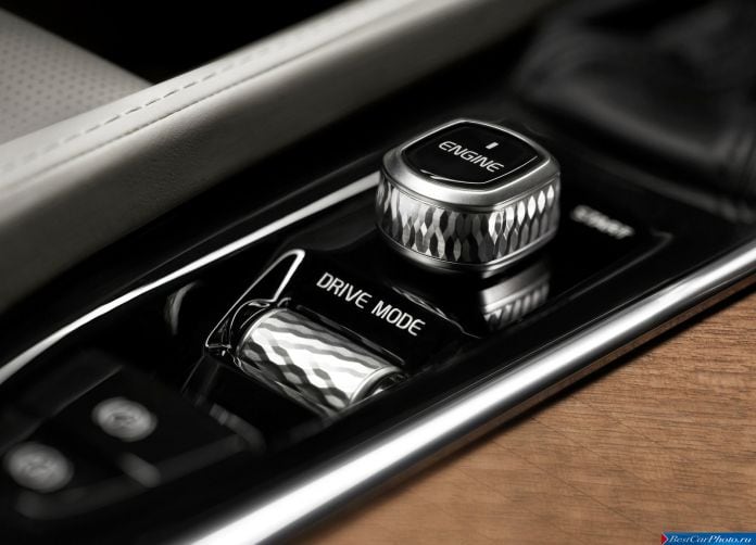 2015 Volvo XC90 - фотография 66 из 149