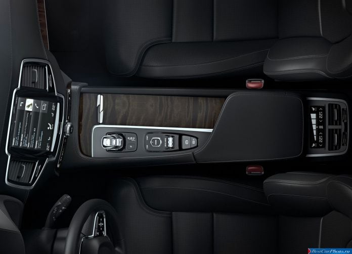 2015 Volvo XC90 - фотография 67 из 149