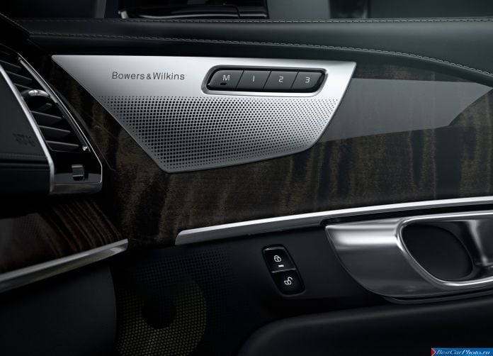 2015 Volvo XC90 - фотография 74 из 149