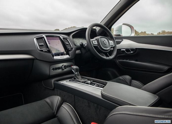 2015 Volvo XC90 R-Design - фотография 58 из 100