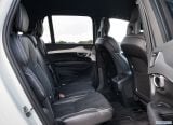 volvo_2015_xc90_r_design_065.jpg