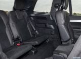 volvo_2015_xc90_r_design_067.jpg