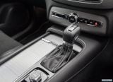 volvo_2015_xc90_r_design_068.jpg