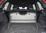 volvo_2015_xc90_r_design_083.jpg