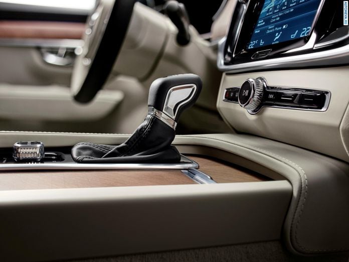 2016 Volvo S90 - фотография 51 из 79