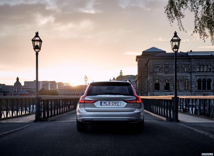 2016 Volvo V90 - фотография 10 из 43