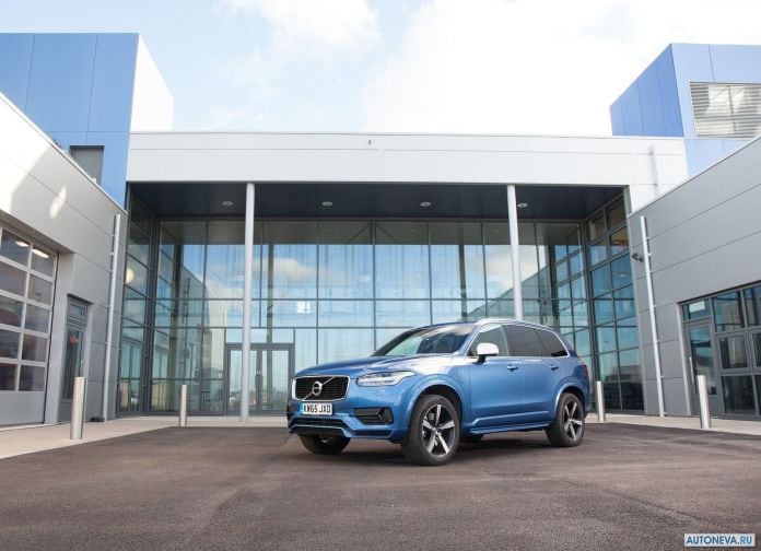 2016 Volvo XC90 T8 Twin Engine - фотография 10 из 149