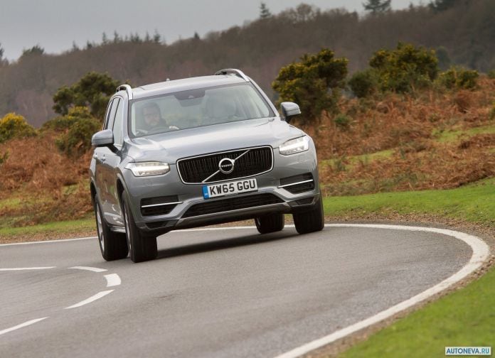 2016 Volvo XC90 T8 Twin Engine - фотография 18 из 149