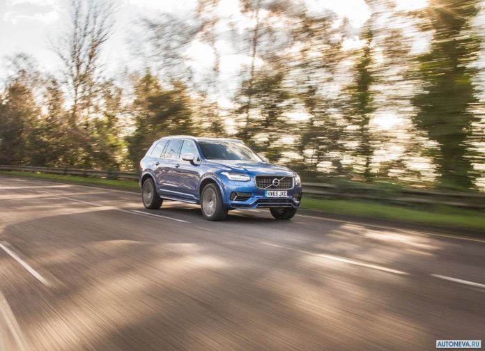 2016 Volvo XC90 T8 Twin Engine - фотография 20 из 149
