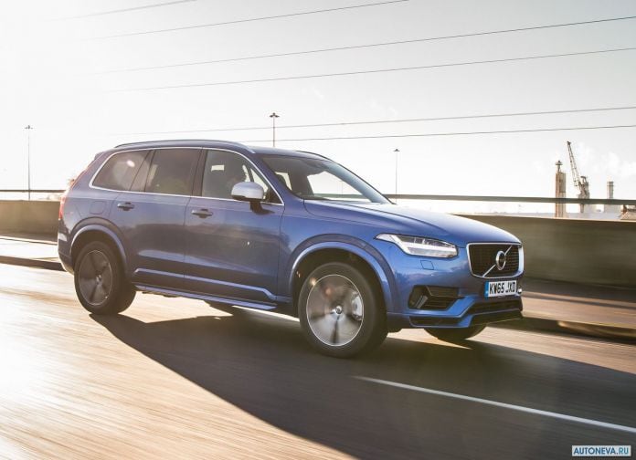 2016 Volvo XC90 T8 Twin Engine - фотография 22 из 149