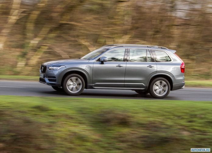 2016 Volvo XC90 T8 Twin Engine - фотография 23 из 149
