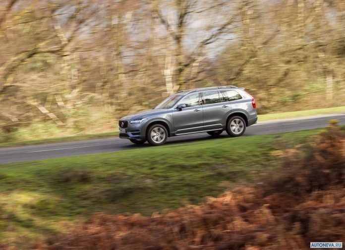 2016 Volvo XC90 T8 Twin Engine - фотография 24 из 149