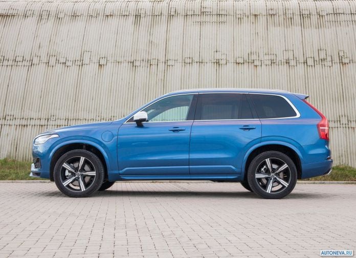 2016 Volvo XC90 T8 Twin Engine - фотография 26 из 149