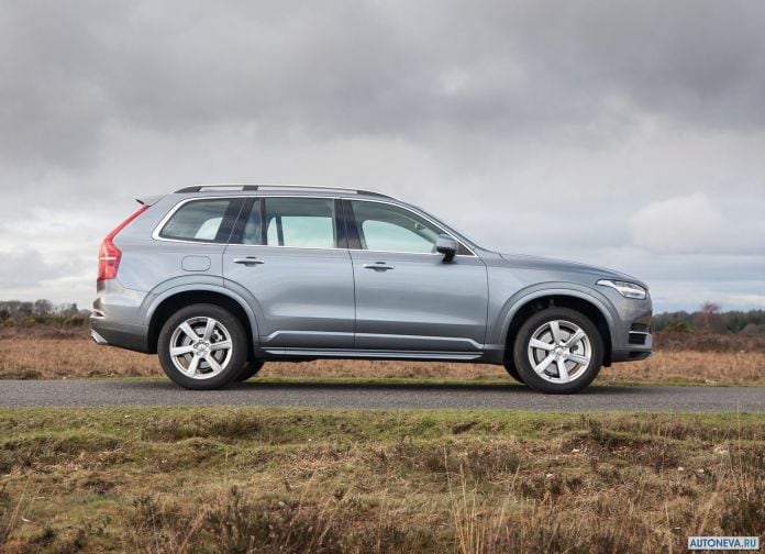 2016 Volvo XC90 T8 Twin Engine - фотография 27 из 149