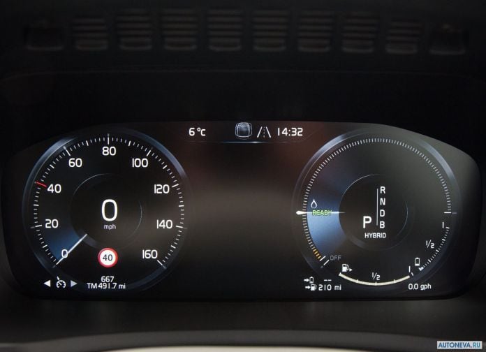 2016 Volvo XC90 T8 Twin Engine - фотография 103 из 149