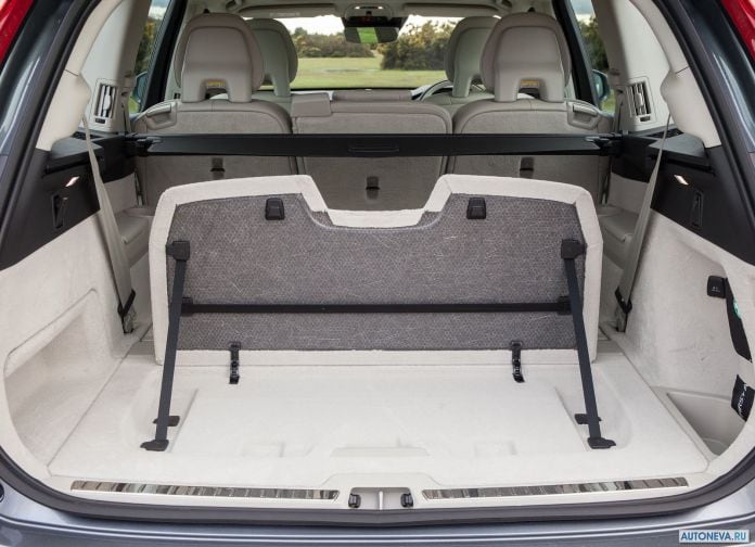 2016 Volvo XC90 T8 Twin Engine - фотография 123 из 149