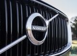 volvo_2016_xc90_t8_twin_engine_125.jpg