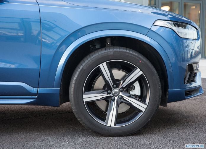 2016 Volvo XC90 T8 Twin Engine - фотография 129 из 149