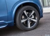 volvo_2016_xc90_t8_twin_engine_130.jpg