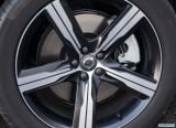 volvo_2016_xc90_t8_twin_engine_131.jpg
