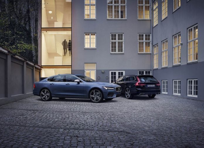 2017 Volvo S90 R-design - фотография 2 из 21