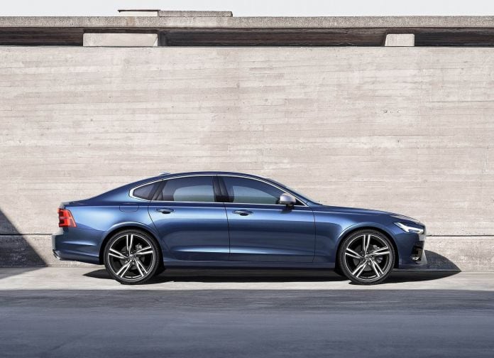 2017 Volvo S90 R-design - фотография 3 из 21