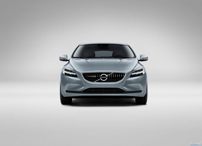 2017 Volvo V40 - фотография 21 из 28