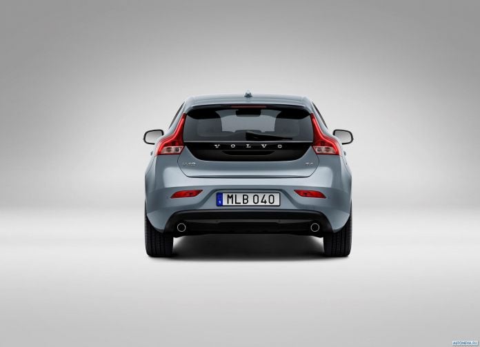2017 Volvo V40 - фотография 22 из 28
