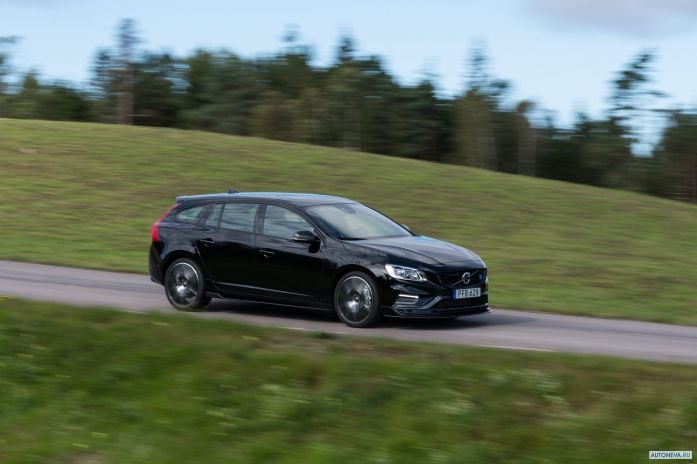 2017 Volvo V60 Polestar - фотография 3 из 8
