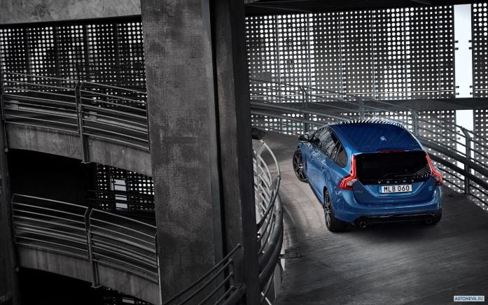 2017 Volvo V60 Polestar - фотография 6 из 8