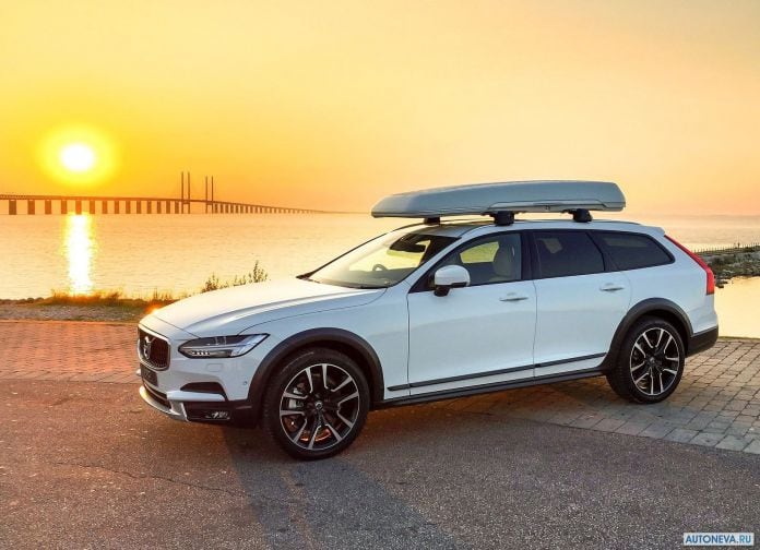 2017 Volvo V90 Cross Country - фотография 3 из 79
