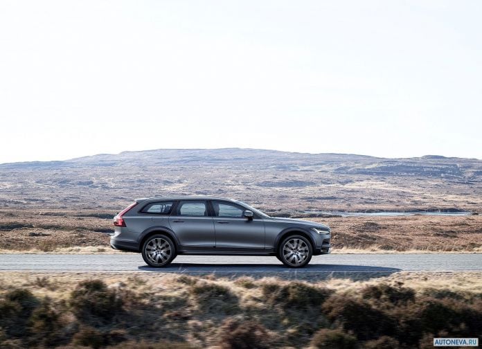 2017 Volvo V90 Cross Country - фотография 16 из 79